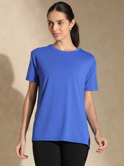 Vibrant blue oversized t-shirt